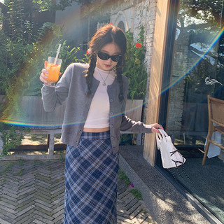 Áo khoác cardigan mỏng tay dài cài một hàng khuy dành cho nữ, thêu nơ, dáng ngắn.