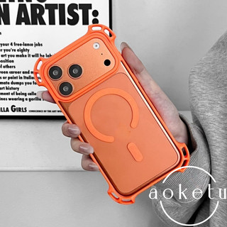Ốp từ tính đục lỗ bốn góc sáng tạo cho vỏ điện thoại Apple 17 Promax, thích hợp cho 16 / 15 / 14 / 13 / 12 / 11, có thể treo bằng dây thừng, bọc hoàn toàn bằng vỏ chống rơi