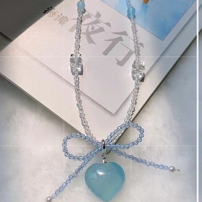 Vòng cổ aquamarine tự nhiên hình trái tim