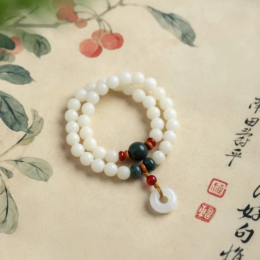 Vòng đeo tay và mặt dây chuyền ngọc Bồ Đề màu trắng