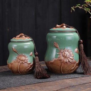 Hũ, Bình đựng trà bằng sứ Họa tiết Hoa Sen Đắp Nổi Đẹp Mắt
