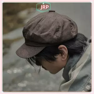 Mũ nồi retro hình bát giác màu nâu mỏng, phù hợp cho bé trai yêu nghệ thuật