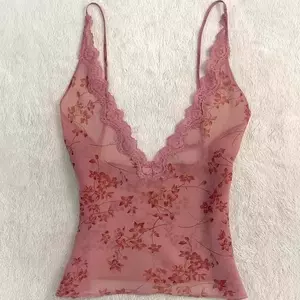 Áovest ngắn kiểu Pháp slim-fit với ren lộ da