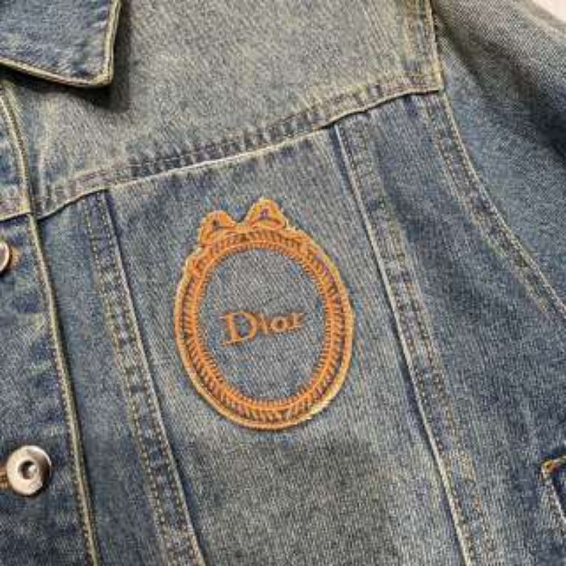 Bộ áo khoác và váy Denim thêu mới dành cho nữ
