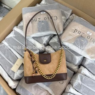 Túi Chio Kẹp Nách Trần Trám Kèm Charm Hạt Mix Đế Nâu Kèm Quai Da