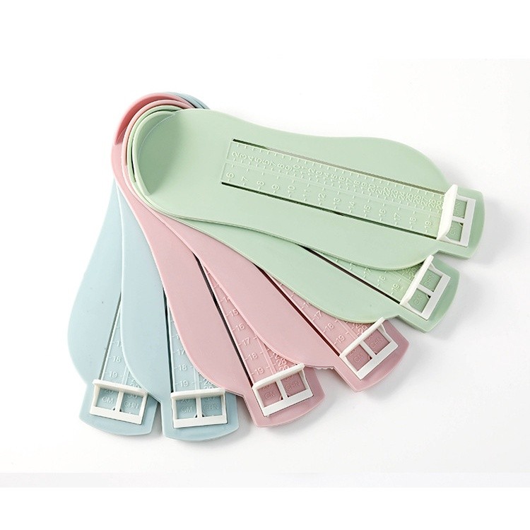 Thước Đo Bàn Chân Cho Bé Chọn Size Giày Dép Chuẩn Chính Xác Tiện Lợi Cao Cấp DouDou A18