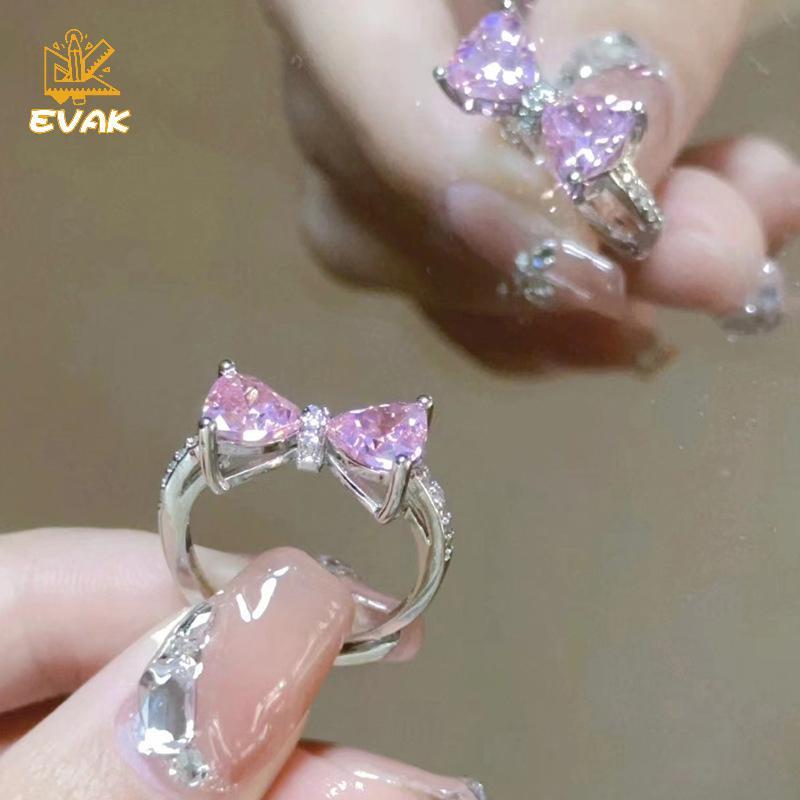 Nhẫn zircon điều chỉnh được, phù hợp làm quà tặng cho bé gái