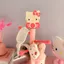 Hellokitty Trò Chơi Tai Nghe Giá Đỡ Giá Đỡ Sáng Tạo Để Bàn Trang Trí Kệ Trang Trí Quà Tặng Sinh Nhật 26.3.26
