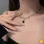 Đá Quý Nelace - Mặt Dây Chuyền Kim Loại Màu Bạc Phù Hợp Xu Hướng K-Pop