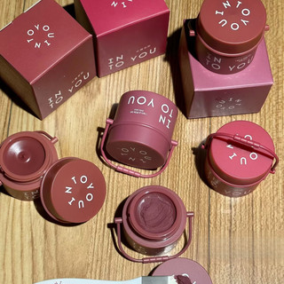VÀO BẠN Xô Lip Mud Powder Blusher Công dụng kép cho môi Cheeks Street Graffiti Phong cách Công suất lớn Dễ dàng tăng cường màu sắc Kem dưỡng môi đa năng Trang điểm môi bùn đa năng