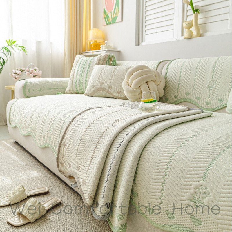 Nhỏ Tươi Mát Cảm Giác Ice Silk Sofa Đệm Cố Định Chống Trơn Trượt 2026 Phong Cách Mới Mùa Hè Mát Thảm Mùa Hè Nội Tuyến Đệm Bao Vải