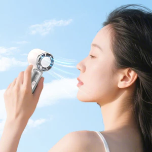 Quạt cầm tay nhỏ dành cho du lịch Sáng tạo 1-199 Điều khiển tốc độ vô cấp Nhanh khô Trang điểm & Chăm sóc da