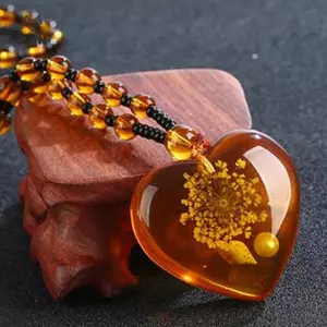 Mặt dây chuyền màu hổ phách cổ điển - Quà tặng ngày của mẹ