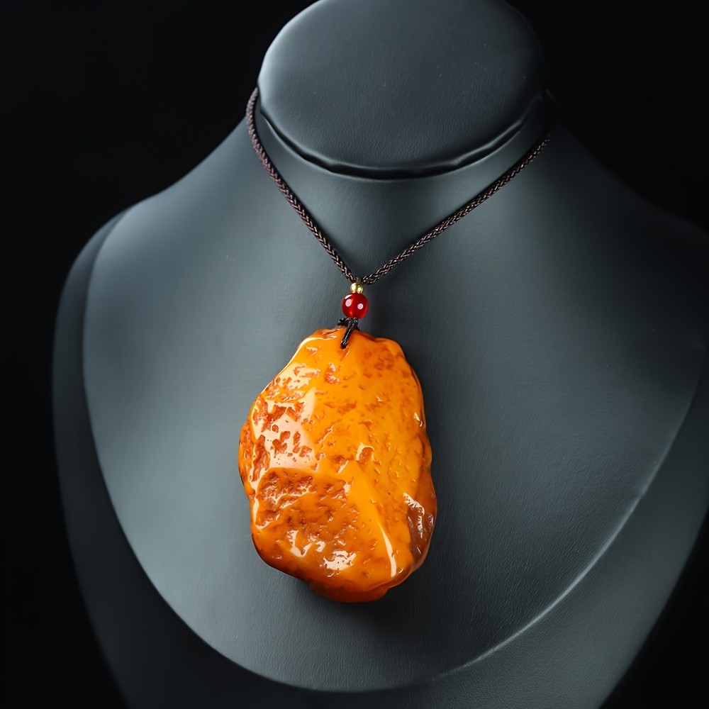 Dây chuyền mặt đá kiểu dáng độc đáo, làm từ đá tự nhiên thủ công
