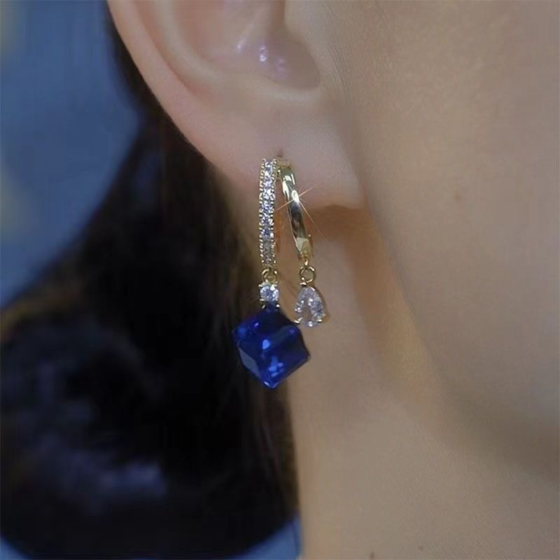 Bông tai năm mới Bông tai pha lê Sapphire cho mẹ thiết kế cao cấp
