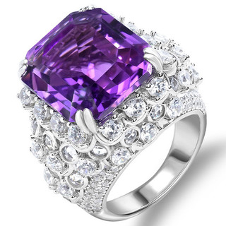 Nhẫn nữ hiện đại với kim cương tím zircon