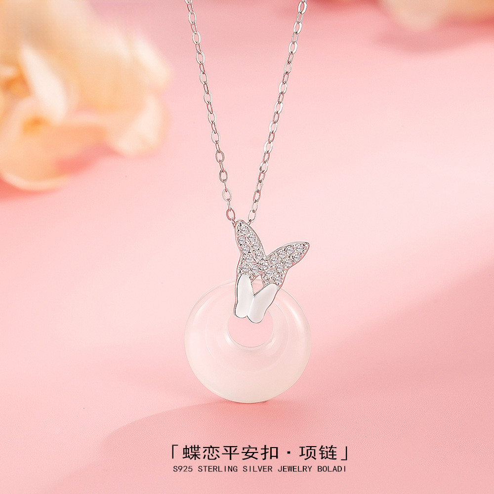 Vòng cổ Chalcedony khóa hòa bình bằng bạc S925