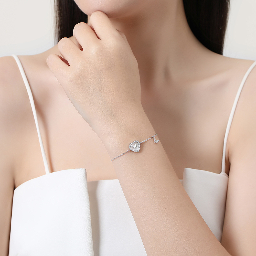 Vòng tay bướm hình trái tim mẹ bằng bạc S925 tự nhiên