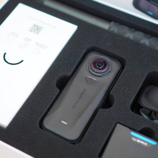 Insta360 X4 Air – Camera 360° Thế Hệ Mới Quay Hành Trình – BH Chính Hãng 12 Tháng