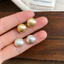 Bông tai kim loại vàng bạc phong cách Hàn Quốc, bề mặt mịn, phù hợp trang sức hàng ngày