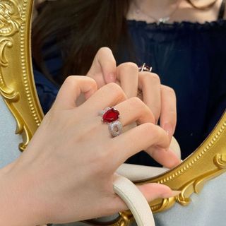 ❤ Ánh Sáng Ban Đầu Thiết Kế Sang Trọng Cảm Giác Lựu Pha Lê Đỏ Micro Kẻ Sọc Full Kim Cương Nhẫn Nữ Ruby Tính Khí Tất Cả-
