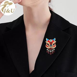 JU Bộ Thời Trang Retro Phong Cách Trung Hoa Năm Mới với Hoạ tiết Sư Tử Khiêu Vũ và Thổ Cẩm Tinh Tế