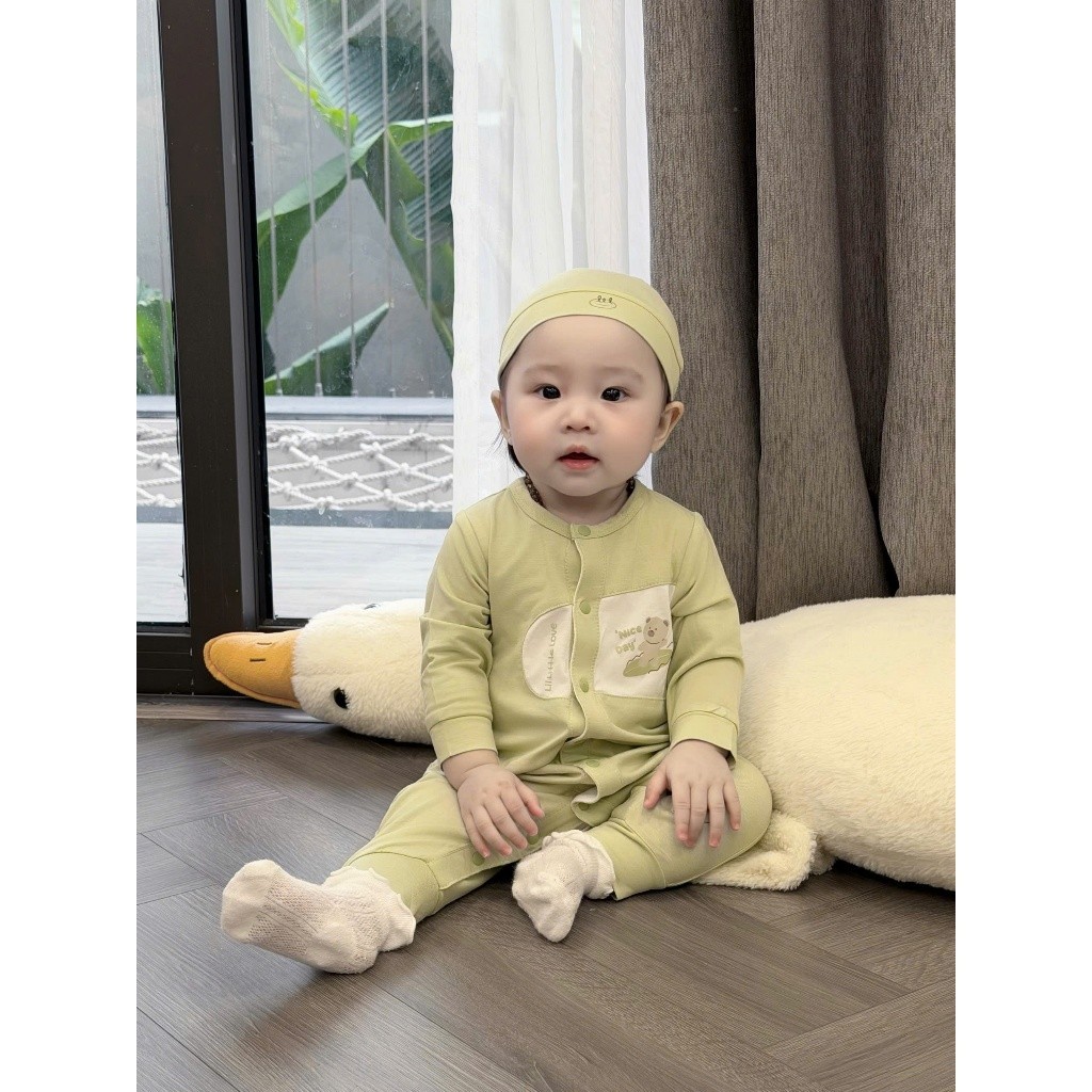 Bộ body sơ sinh [ Vải mềm, mát, co dãn thấm hút tốt] Lil Little Love (DBD04) tặng kèm mũ, bao tay chân Hoặc yếm sơ sinh