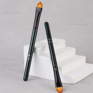 MEIZAI Bàn chải che khuyết điểm  Bàn chải hình tam giác để che rách Trough Vòng tròn tối Nasolabial Gấp đầu phẳng Bàn chải trang điểm