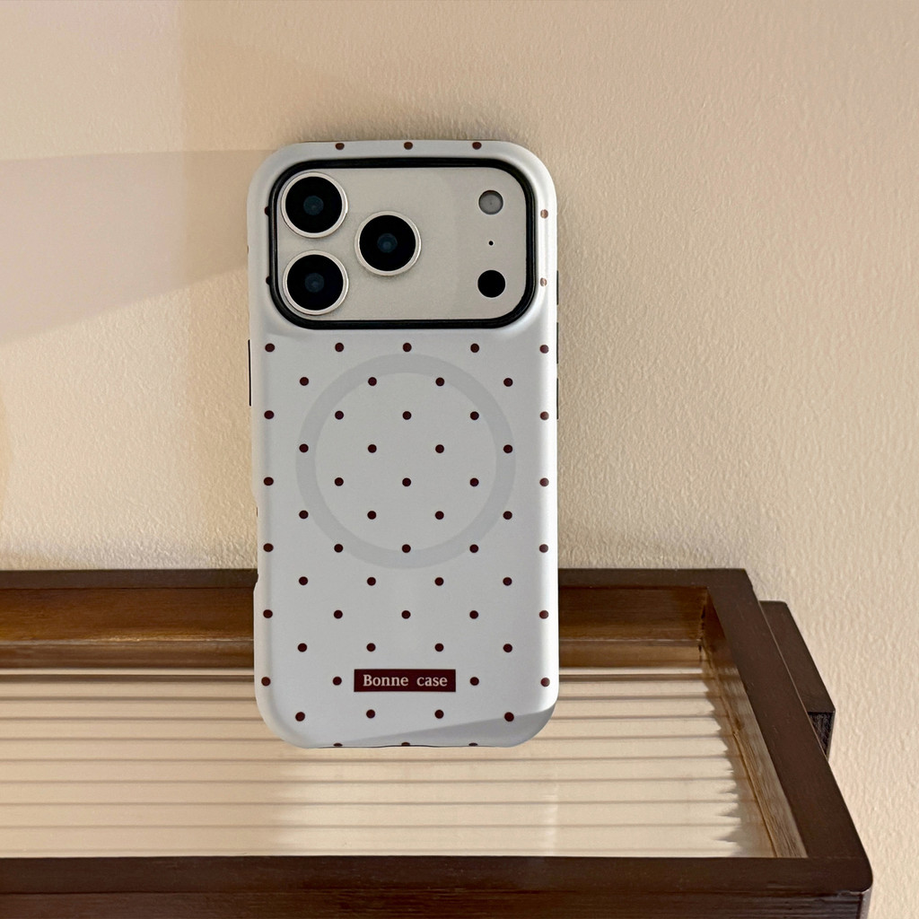 [Giao hàng nhanh] Little Milk Blue Dog Style, Thích hợp cho iPhone 17 Pro Max, 17, 16, 15, 14, iPhone 13, 12, 11, Ốp điện thoại cứng có chức năng từ tính F0AQ