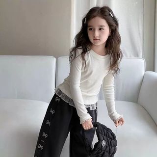 Áo thun dài tay cho bé gái phong cách Hàn – Phối viền ren nhẹ nhàng, dáng ôm xinh xắn