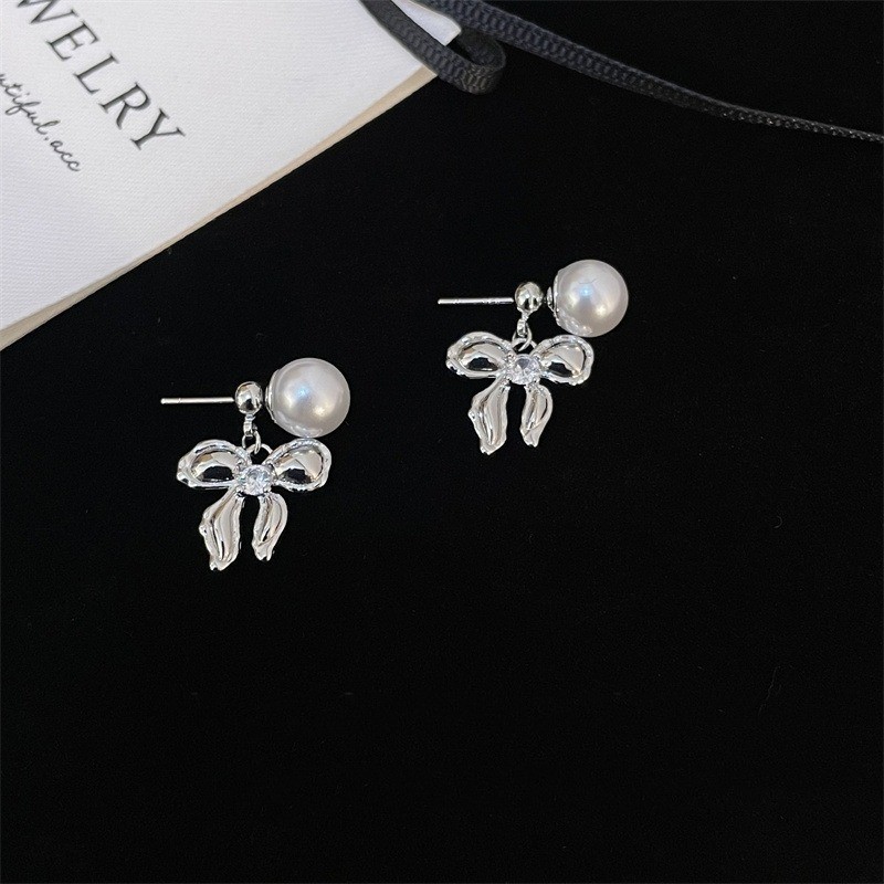 Bông tai ngọc trai và zirconia, thiết kế nơ, phong cách Hàn Quốc, màu bạc, phù hợp làm quà tặng sinh nhật cho sinh viên