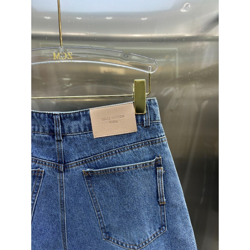 Quần short thêu Denim lưng cao mới dành cho nữ