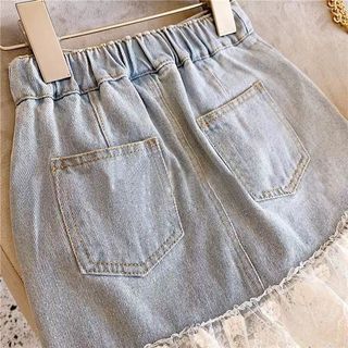 Chân váy jean bé gái – Viền ren xinh xắn, dáng ngắn dễ thương, mặc hè, phối đồ đẹp