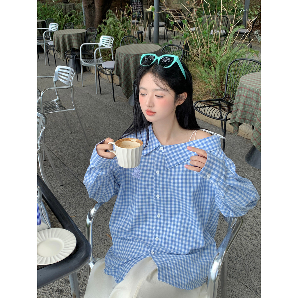 SUXI Mẫu áo sơ mi nữ retro lệch vai, họa tiết kẻ sọc thời thượng 260402