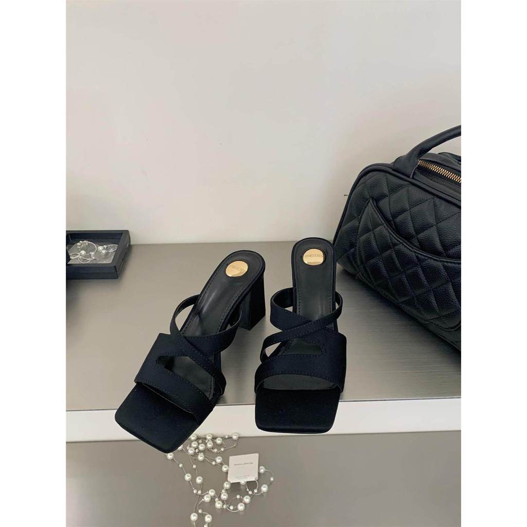 TT Đẹp Flip-Flops Giày Nữ Gót Dày Cao Gót 2026 Phong Cách Mới Mùa Hè Với Váy Bằng Sáng Chế Da Dép Dép