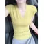 Áo thun nữ màu vàng thiết kế slim-fit, gợi cảm cho mùa hè