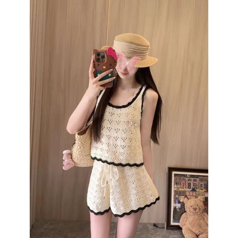 K Dệt Kim Phù Hợp Với Tính Khí Pháp Châu Âu Mỹ Tương Phản Màu Sắc Phù Hợp Với Rỗng Camisole Váy Mùa Hè Thời Trang Hai Mảnh Phù Hợp Với