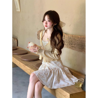 Đầm Hoa Nhí Hai Dây Nhún Ngực Dáng Xòe, Váy 2 Dây Tiểu Thư Vintage Hàn Quốc Dễ Thương Đi Biển Mùa Hè, thời trang nữ trẻ