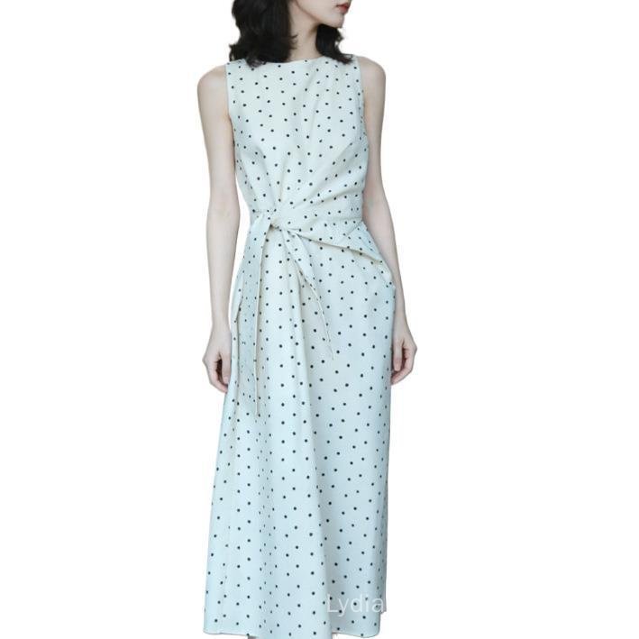 Đầm vest nữ mùa hè chất lượng cao, không tay, họa tiết chấm bi với thiết kế dây eo nhỏ và dáng dài chữ A