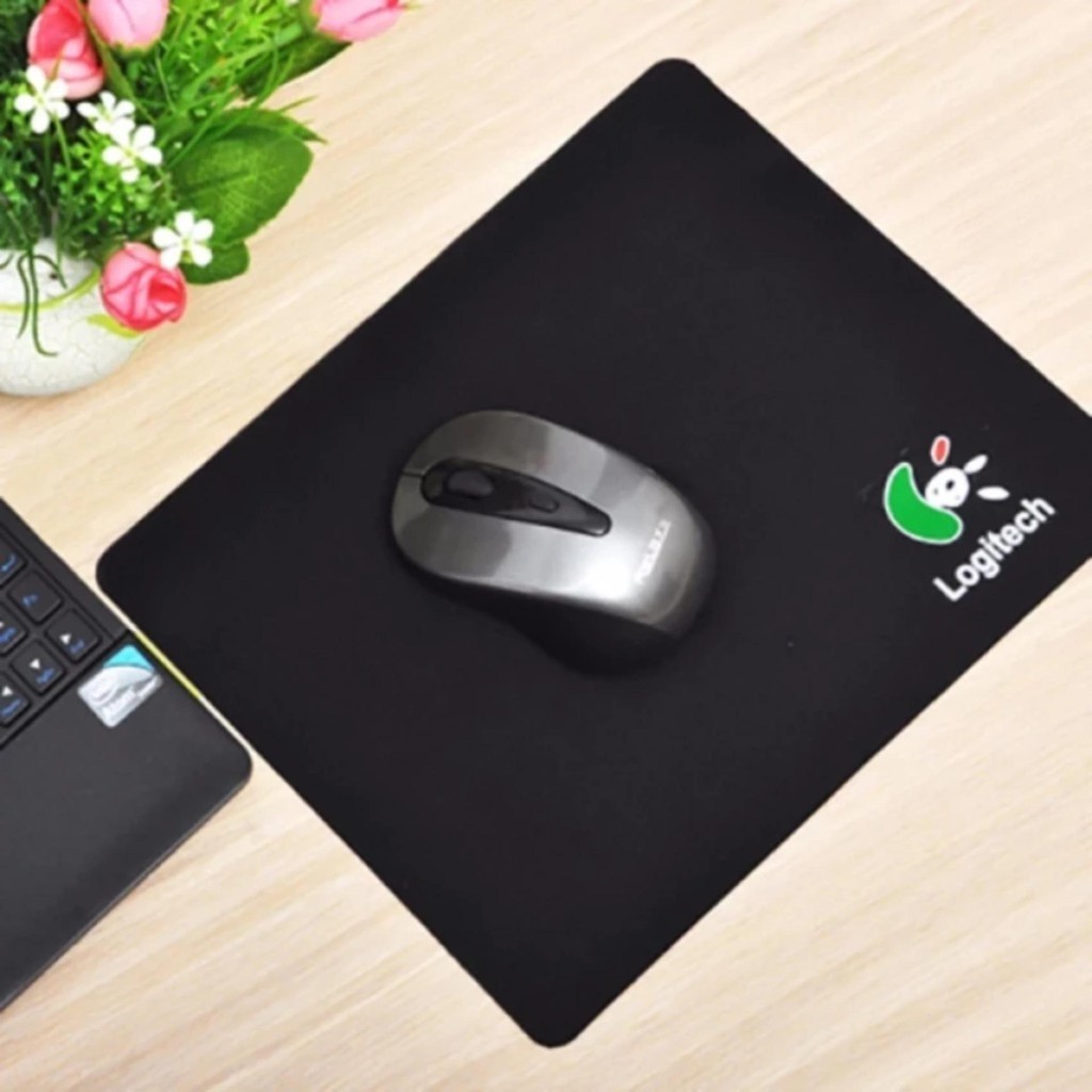 Lót chuột máy tính logitech cỡ nhỏ 18x22cm - Màu đen giá cực rẻ siêu bền