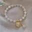 Vòng tay đính cườm Opal và mặt dây chuyền mèo thanh lịch - Sang trọng, đàn hồi