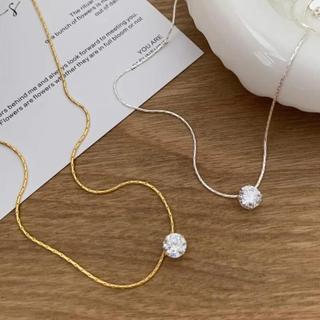 Mặt dây chuyền kim cương mini zircon lấp lánh sáu prong, thiết kế thanh lịch cho phụ nữ