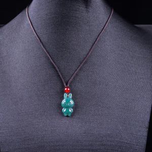 Mặt dây chuyền thỏ ngọc A đích thực - Khắc Icy Jadeite - Dây bện hạt đỏ - Phụ kiện DIY Unisex - Chiều dài có thể điều chỉnh (51-80cm) - Đủ điều kiện cho đám cưới