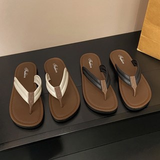 Flat Beach Flip-Flops Giày Nữ Mặc Ngoài Mùa Hè Phong Cách Mới Đế Mềm Đi Biển Du Lịch Dép xỏ ngón