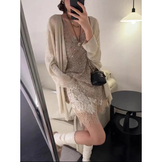 Áo Vest Xu Hướng Mới Xuân Thu 2026, Kim Sa Lấp Lánh - Phong Cách Người Nổi Tiếng