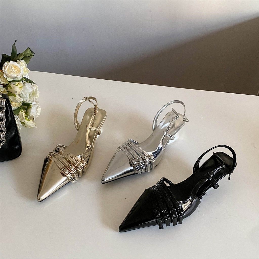 TT Châu Âu Mỹ Thắt Lưng Khóa Sandal Nữ Mũi Nhọn Rượu Thủy Tinh Gót Bạc Đen Sang Trọng Giày