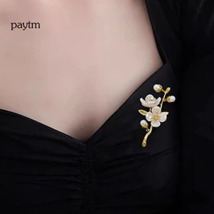 Ve áo pin vintage hoa nhài ngọc trai giả thiết kế thanh lịch - Perfect match cho áo len & cardigan nữ