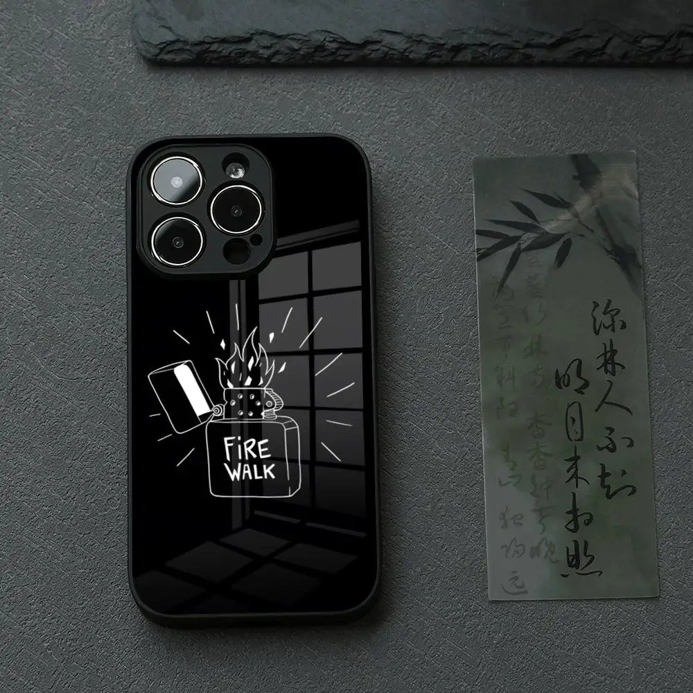 BK-1 Life Is Strange Ốp Điện Thoại IPhone 17 16 14 Pro 15 13 12 Max 11 XR XS 6 Air 7 8 6s X Luxury Glass Cove