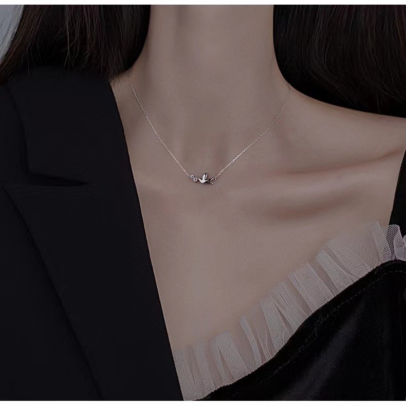 Vòng cổ bồ câu hòa bình bằng kim cương bạc S925