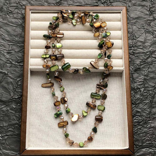 Vòng cổ Bohemian với đá tự nhiên nhiều màu sắc, thiết kế cổ điển